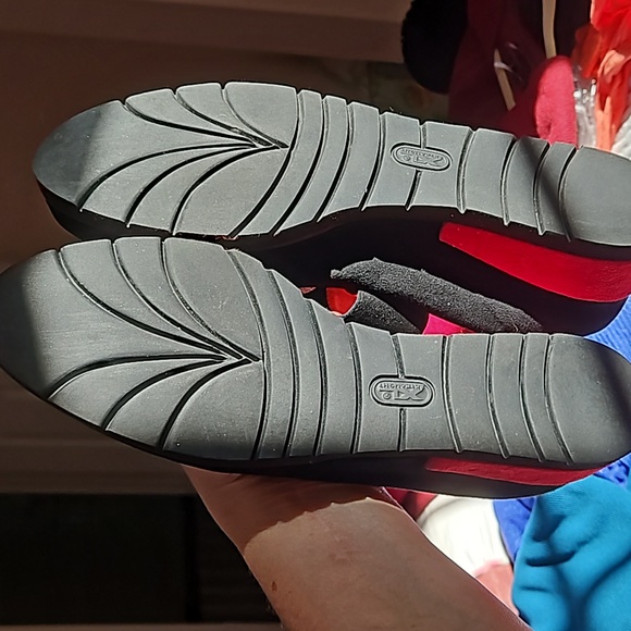 Pas de Rouge black and red open toe suede wedge heel shoes, 43 EU: 11 1/2 US - Picture 9 of 13